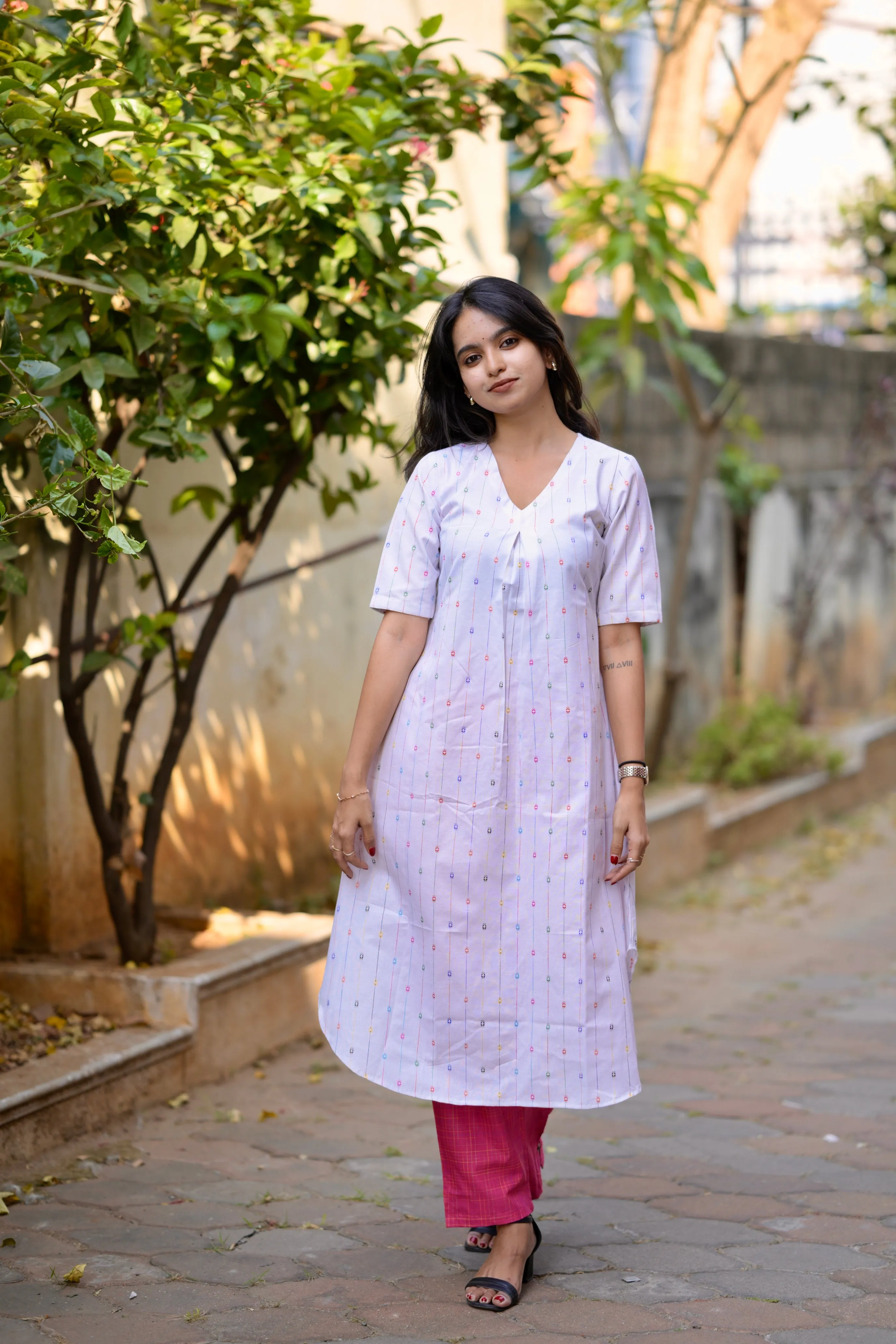 Budget Buys #21 - cotton blend A line kurta set in white & pink