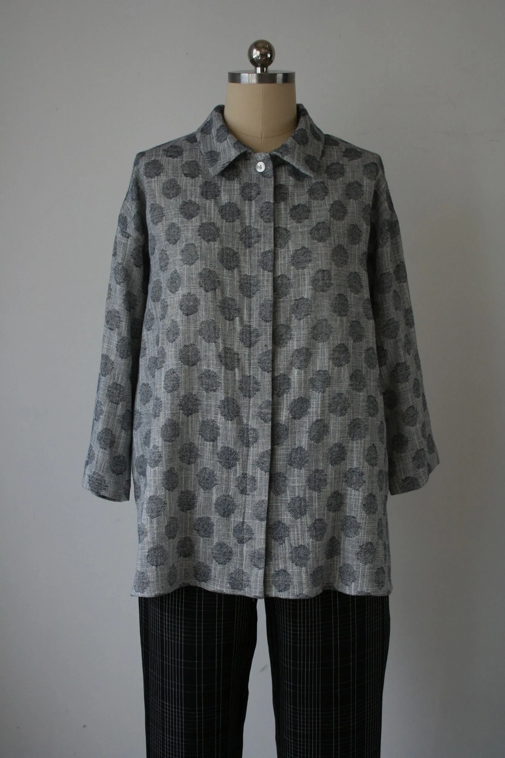 Optimized Title: Christopher Calvin Mens Halo Jacquard Mandarin Collar Shirt - Style 9324