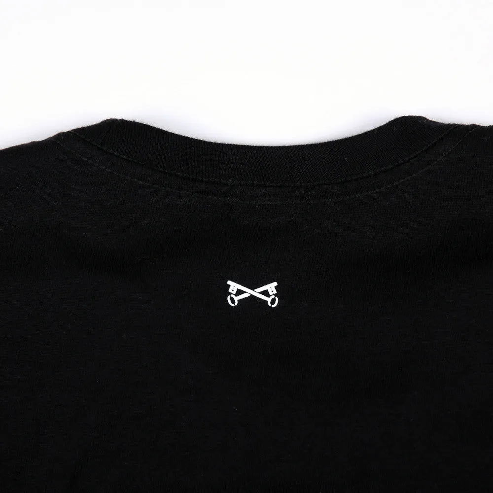 Cold World Tee - Black
