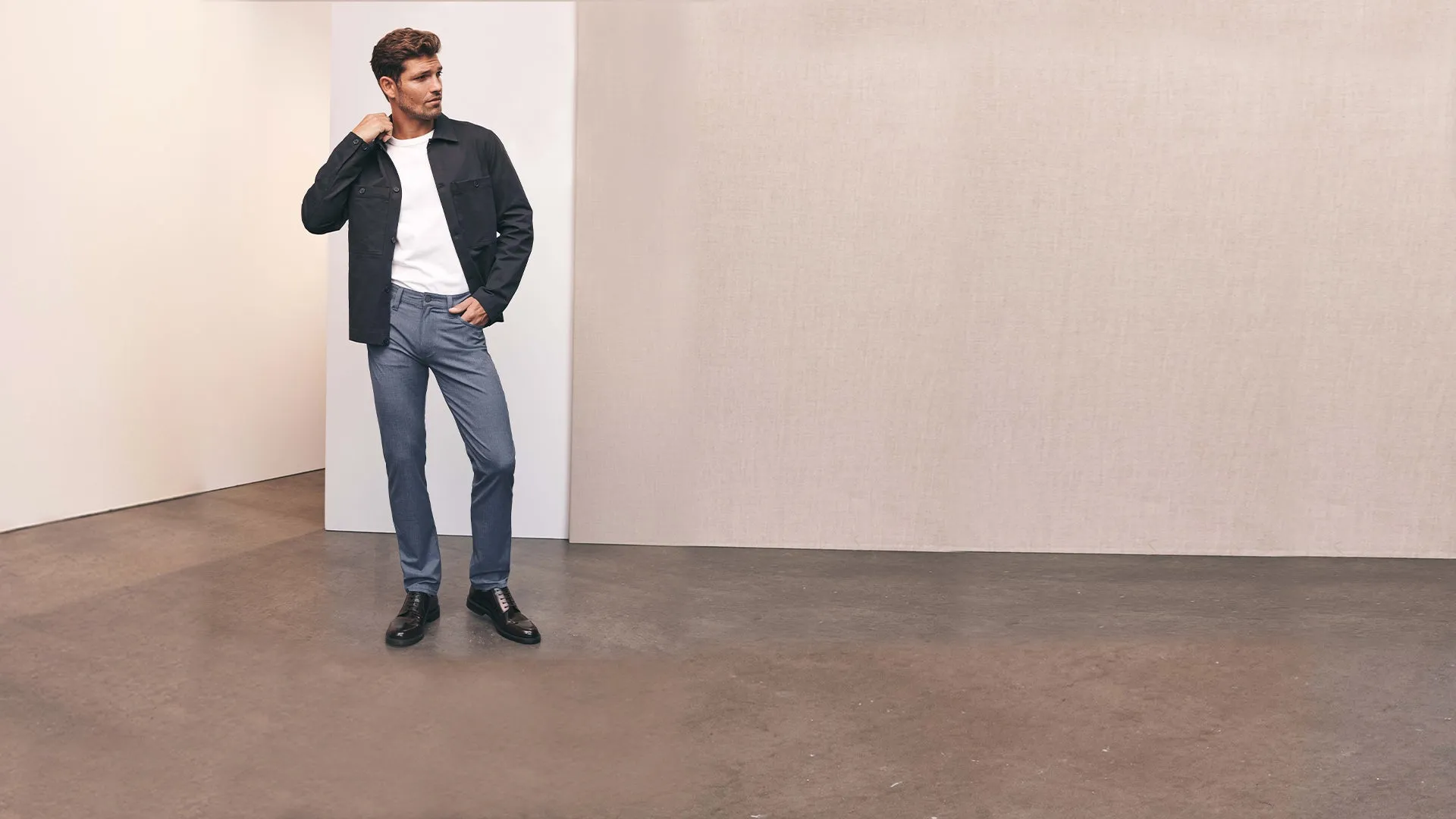 Cool Tapered Leg Pants In Navy Melange