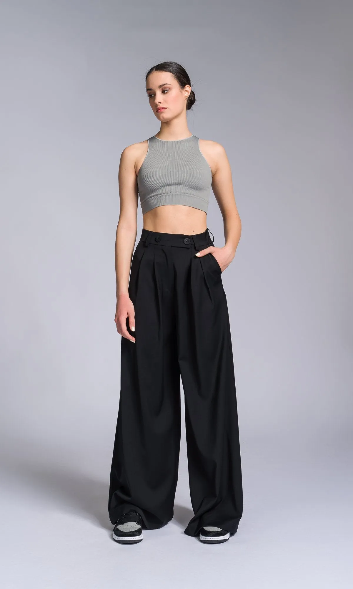 Cool Wool Tuck Pants