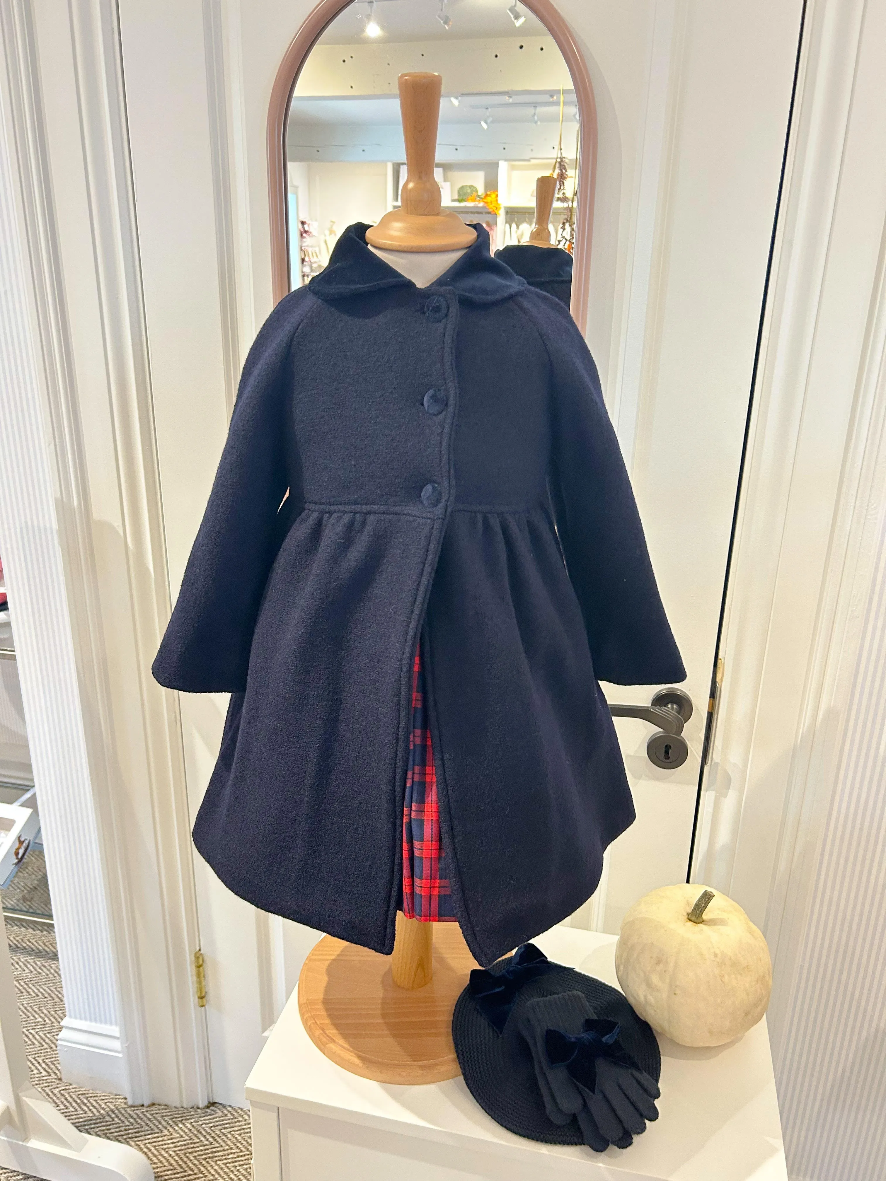 Dafne Wool Coat with Velvet Collar