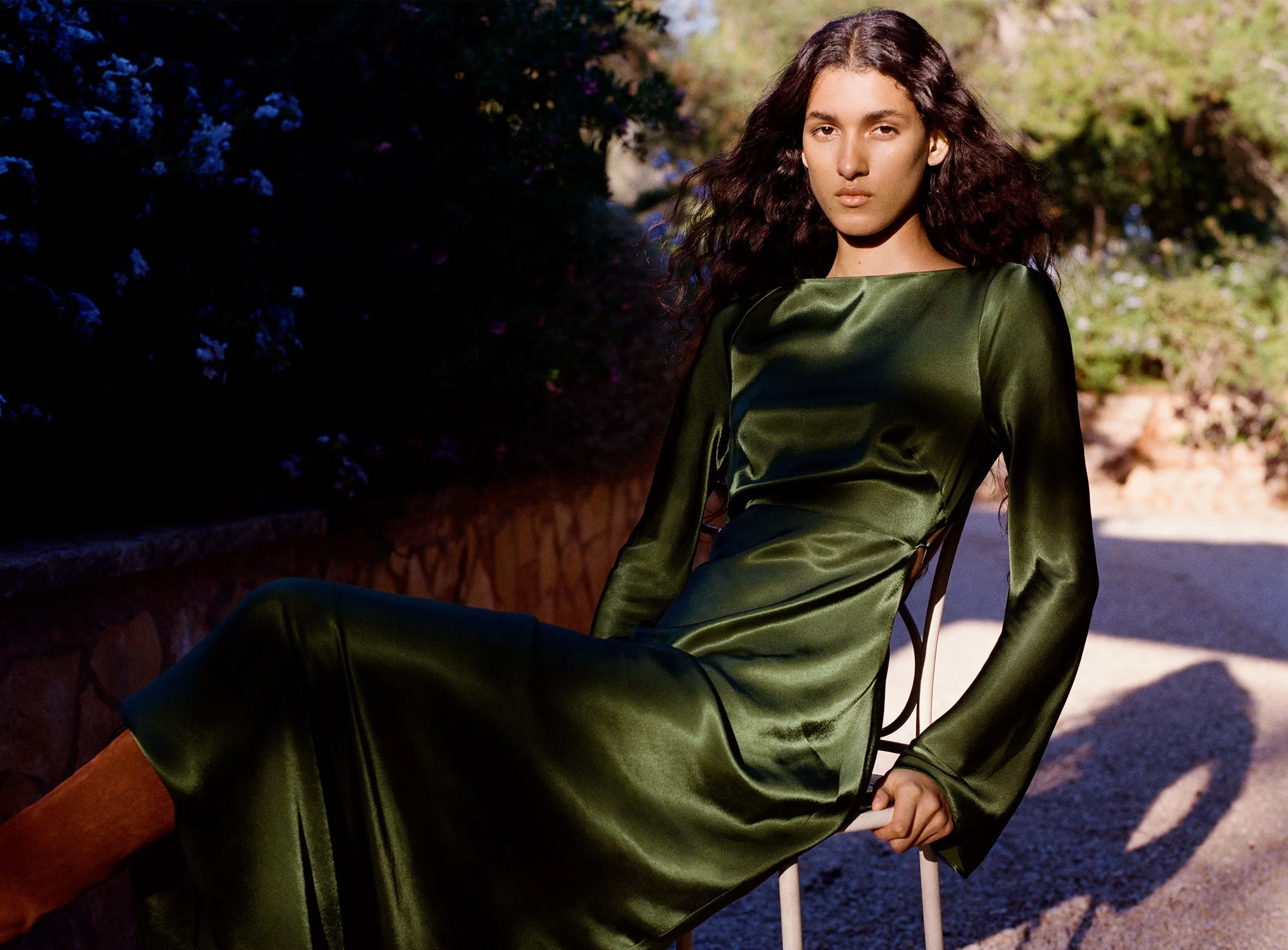 ELIA LONG SLEEVE OPEN BACK TIE MAXI DRESS - FERN