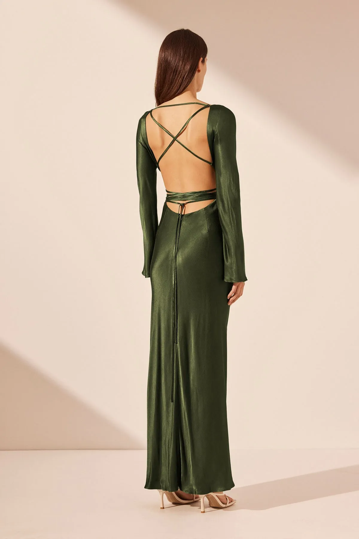 ELIA LONG SLEEVE OPEN BACK TIE MAXI DRESS - FERN