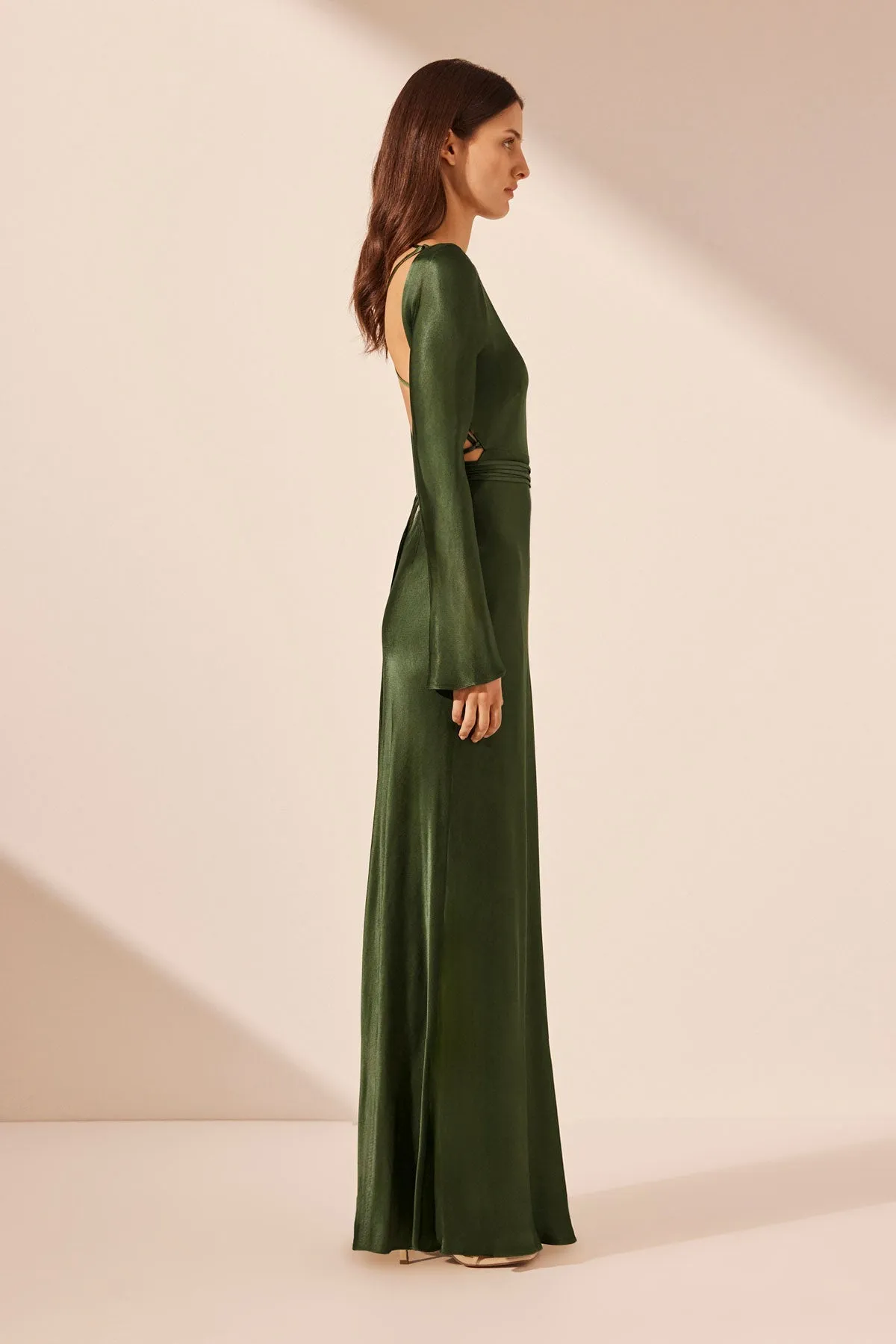 ELIA LONG SLEEVE OPEN BACK TIE MAXI DRESS - FERN