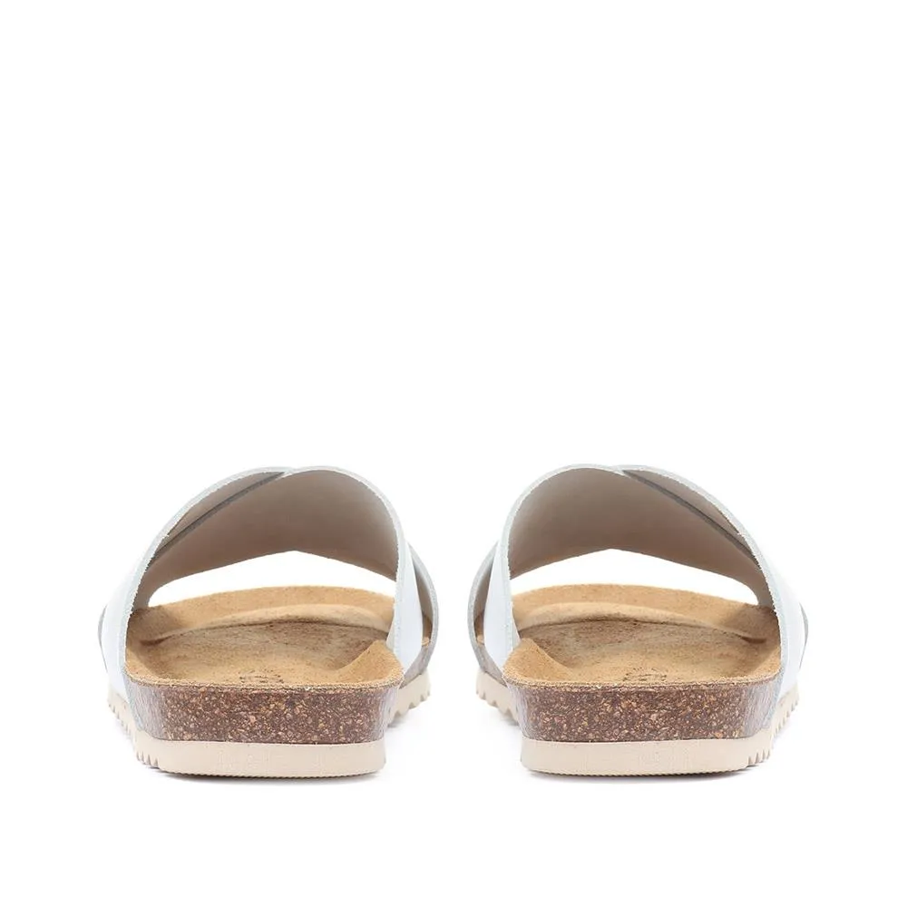 Elora Flat Leather Slider Sandals - ELORA / 318 554