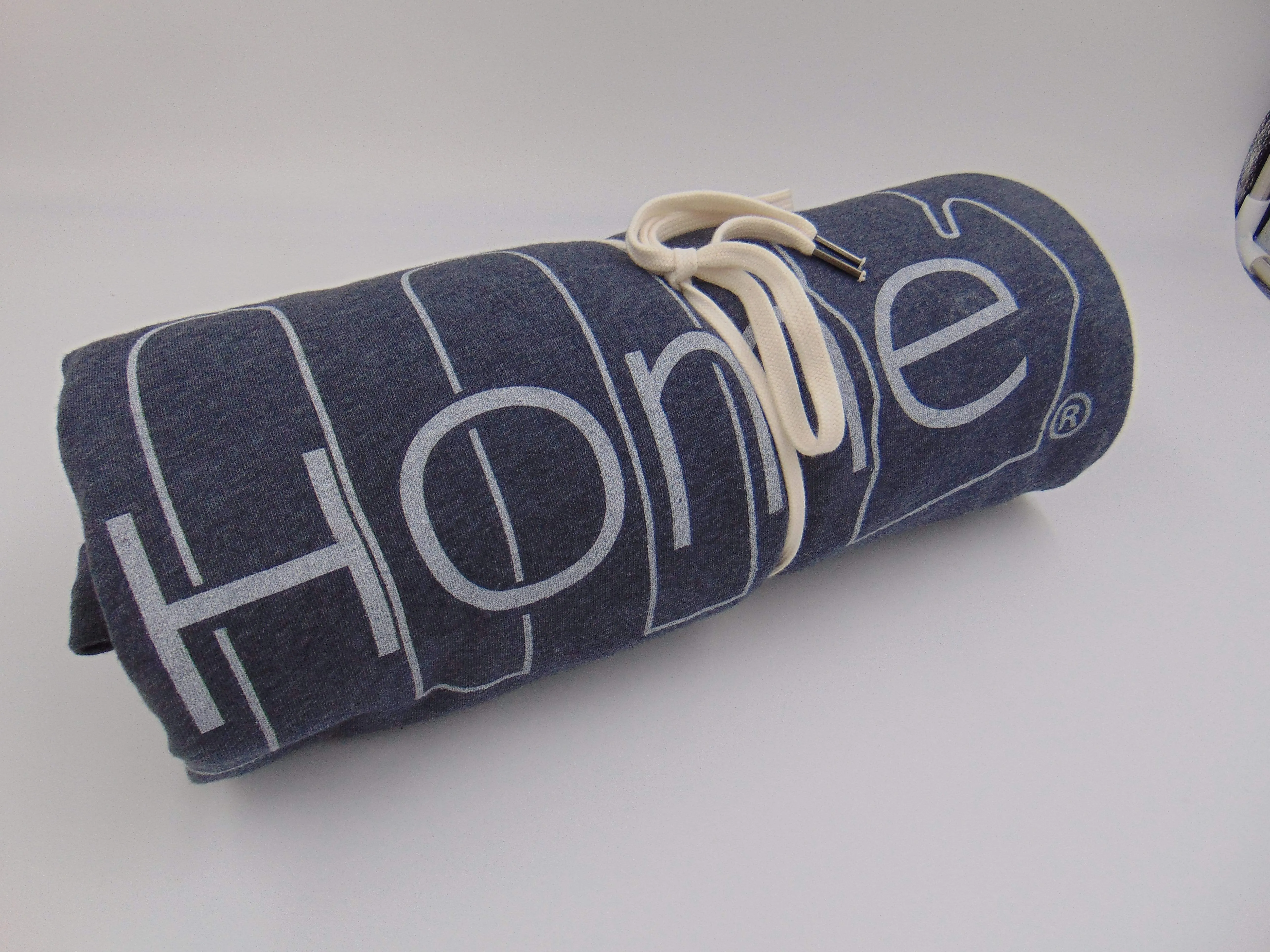 mi Sweatshirt Blanket