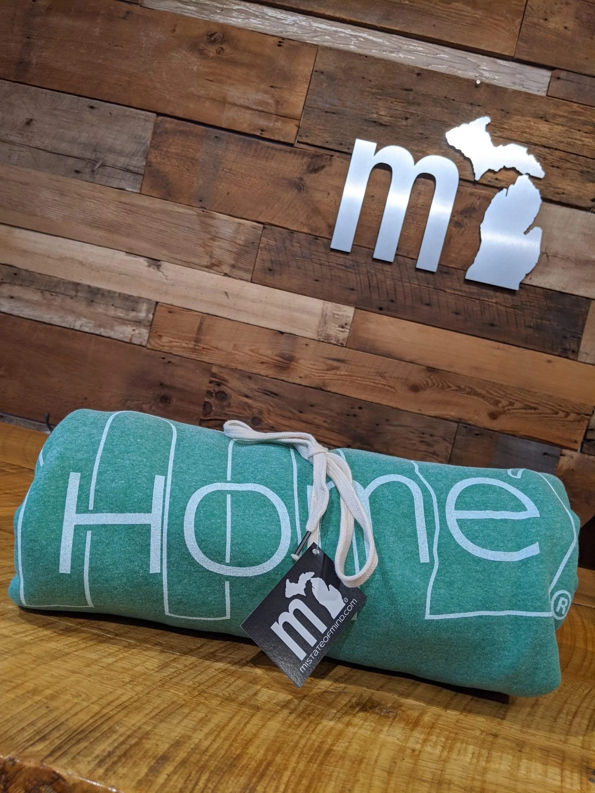 mi Sweatshirt Blanket